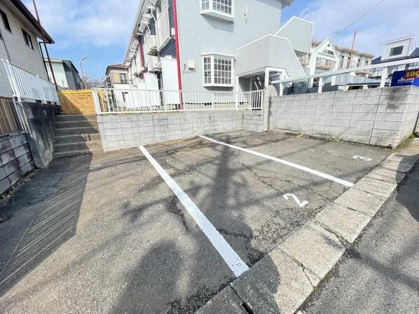 パレス金森台の物件内観写真